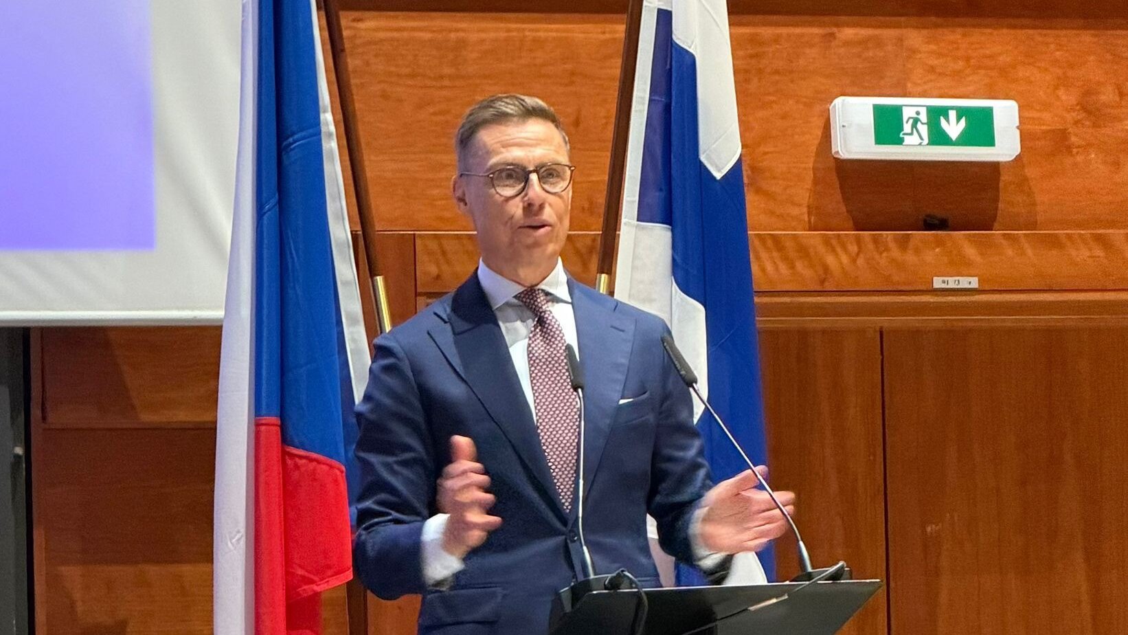 Stubb-delegation-Czech-1.jpg