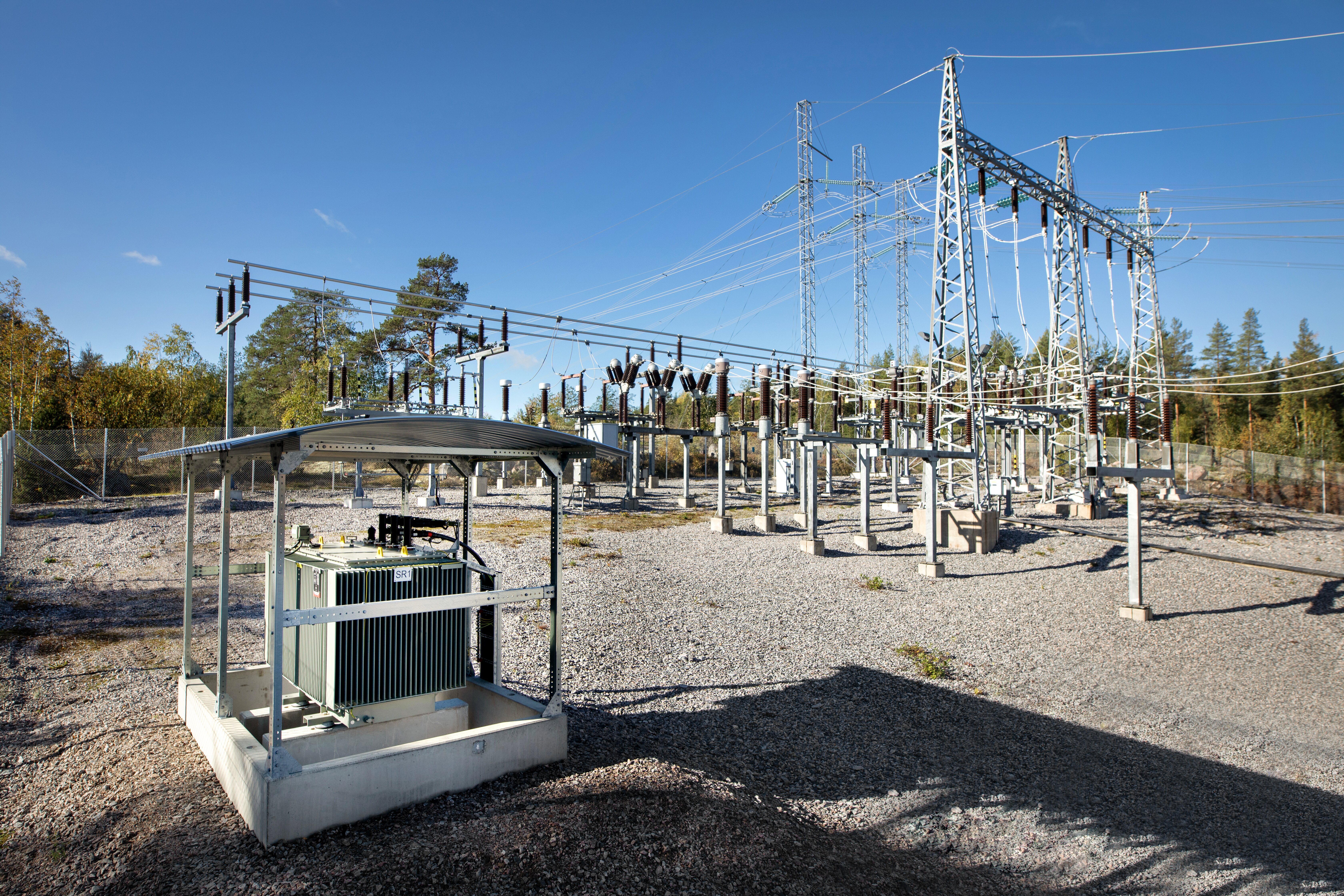 Loistehon kompensointi Sipoossa.