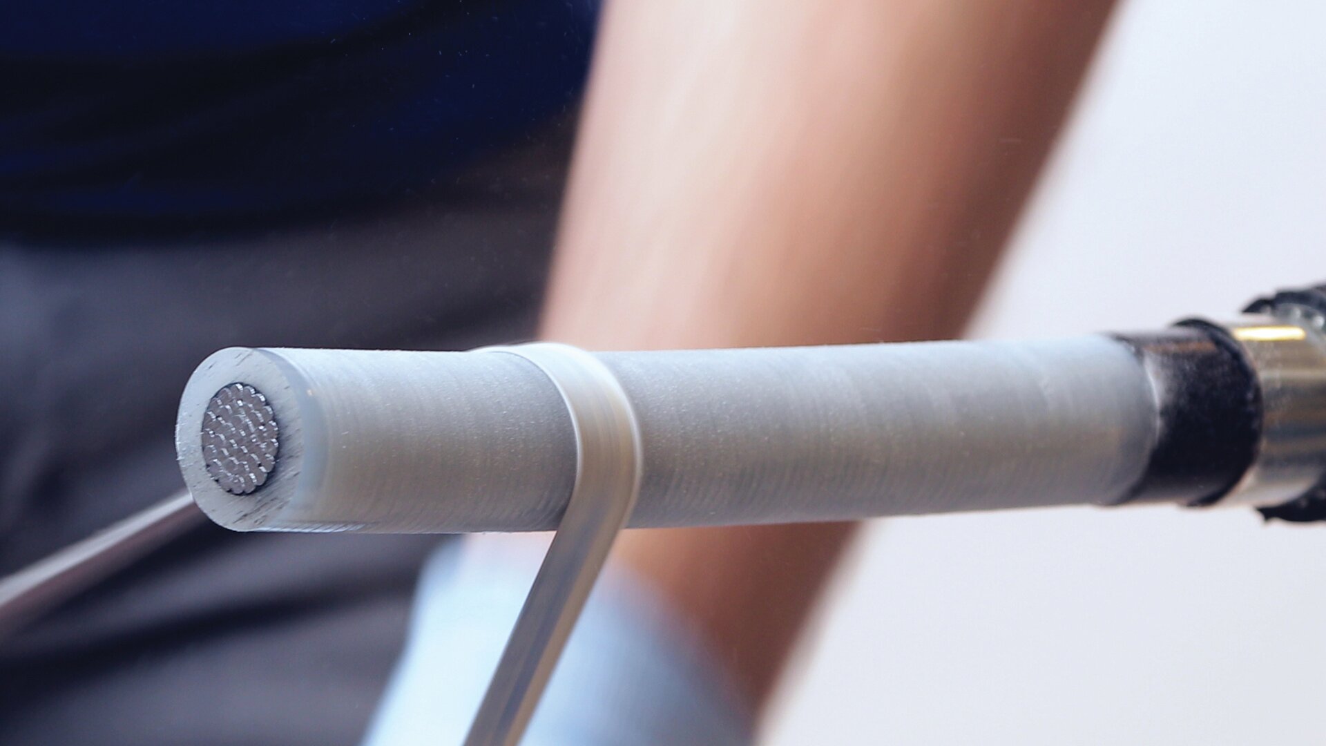 Flawless operation with proper cable preparation.