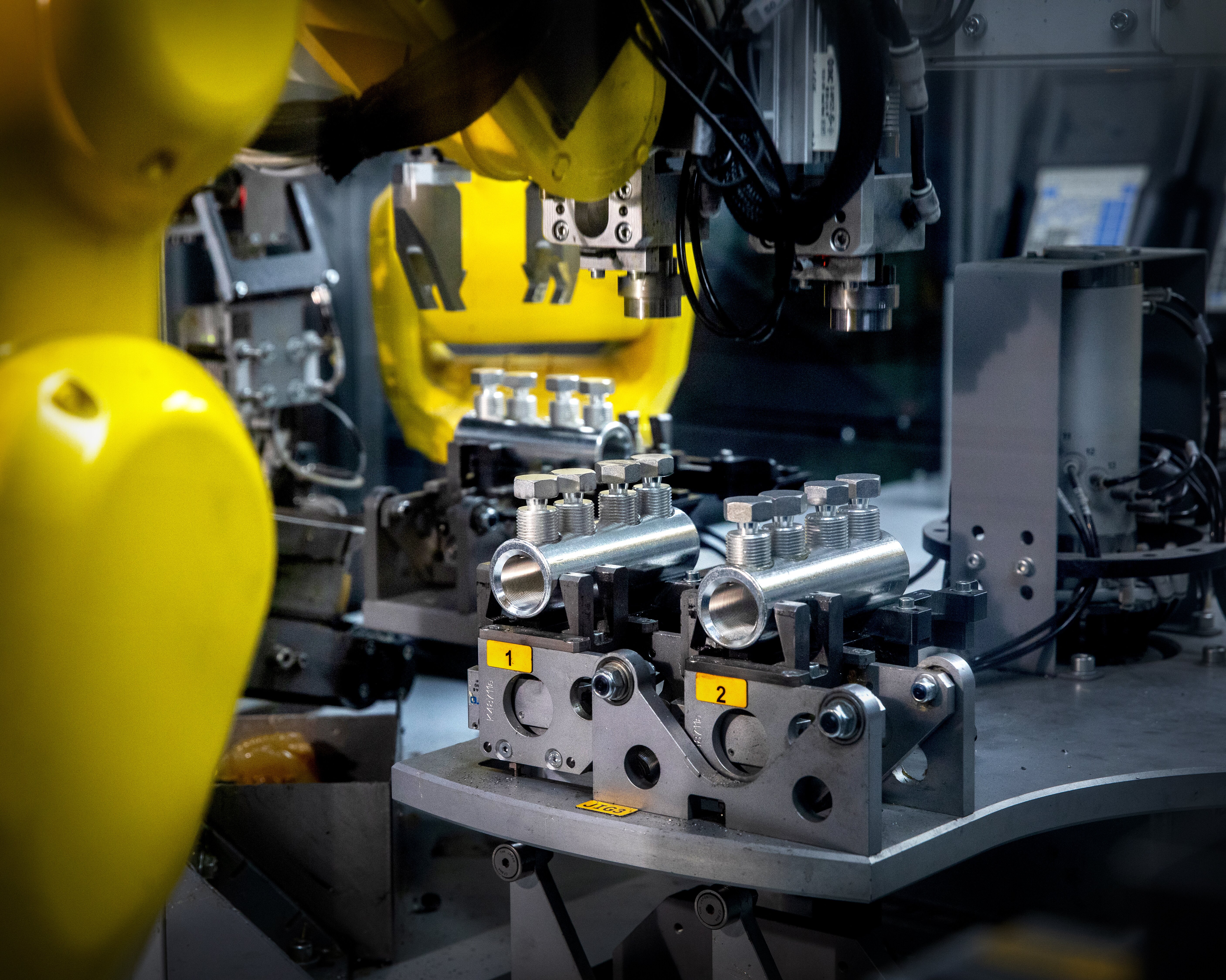 Cable-connectors-production-in-Porvoo.jpg