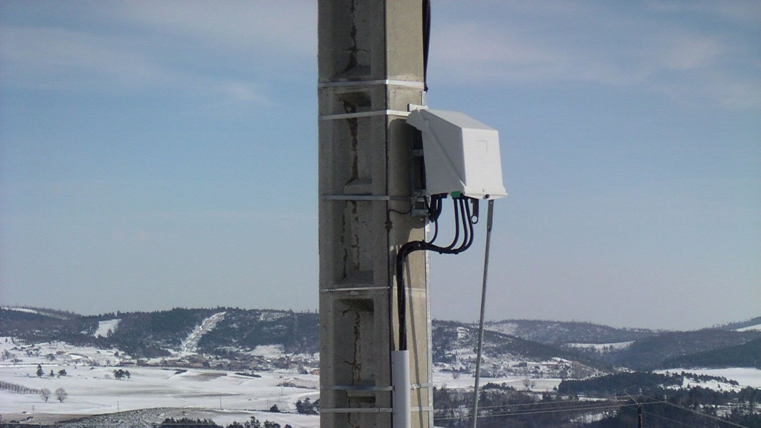 Overload protection and better ROI with circuit breakers.