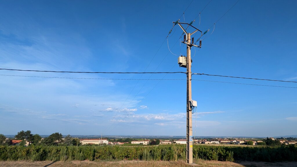 Low Voltage Distribution and Protection