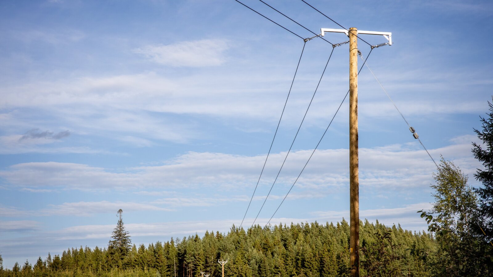 Overhead Line Accessories