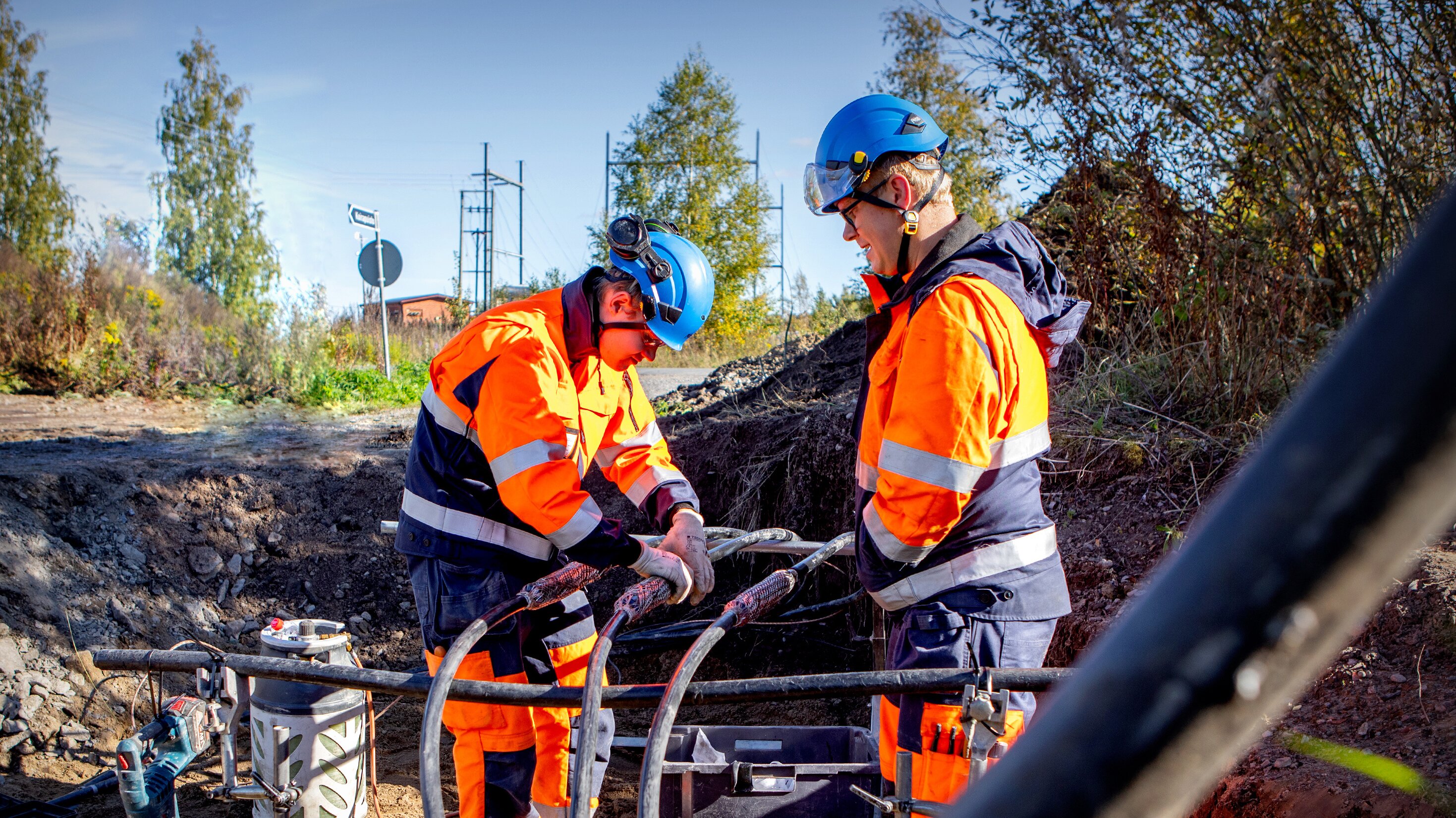 Cold shrink installation in Finland.